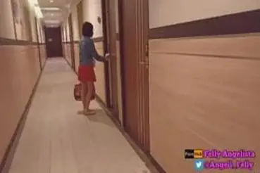 Gadis Cantik Pasrah Goyang Kasur Di Hotel